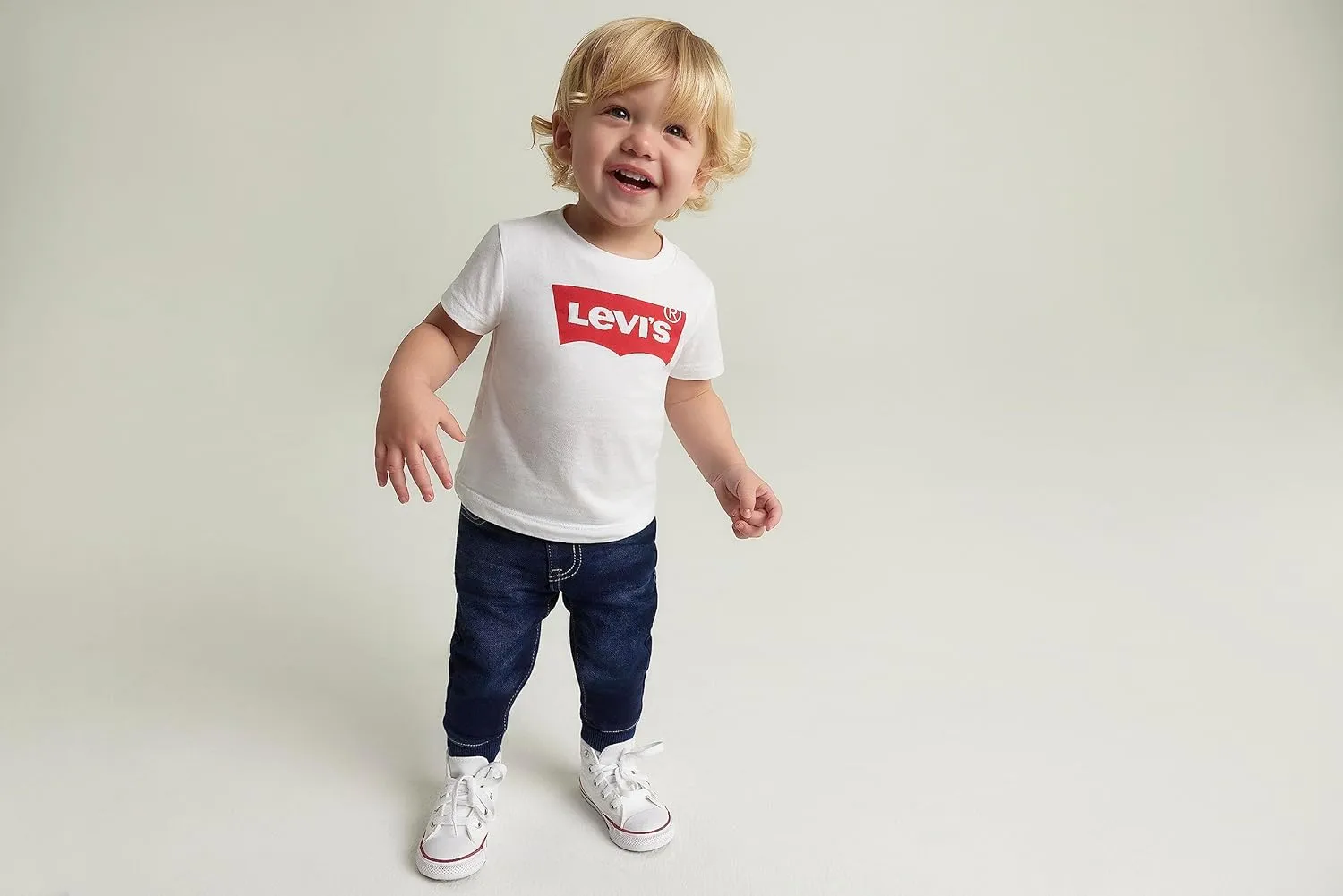 Levi's Boys' Classic Batwing T-Shirt