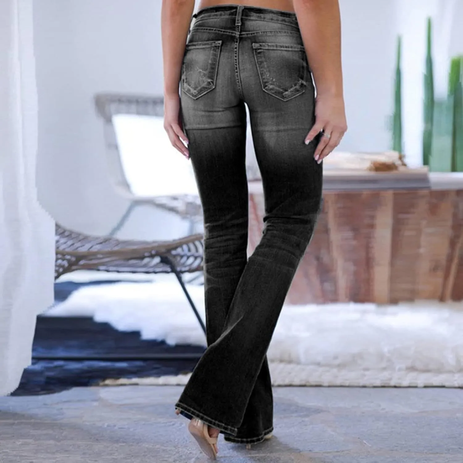 Wide Leg Jeans Woman High Waisted Frayed Raw Hem Denim Pants Fashion Loose Bootcut Jeans Casual Sweet Flare Jeans