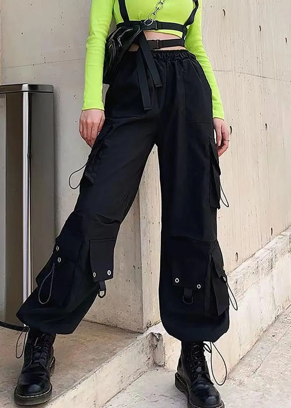Womens Gothic Pants High Waisted Baggy Cargo Pants Harajuku Y2k Street Loose Punk Pants with Chain